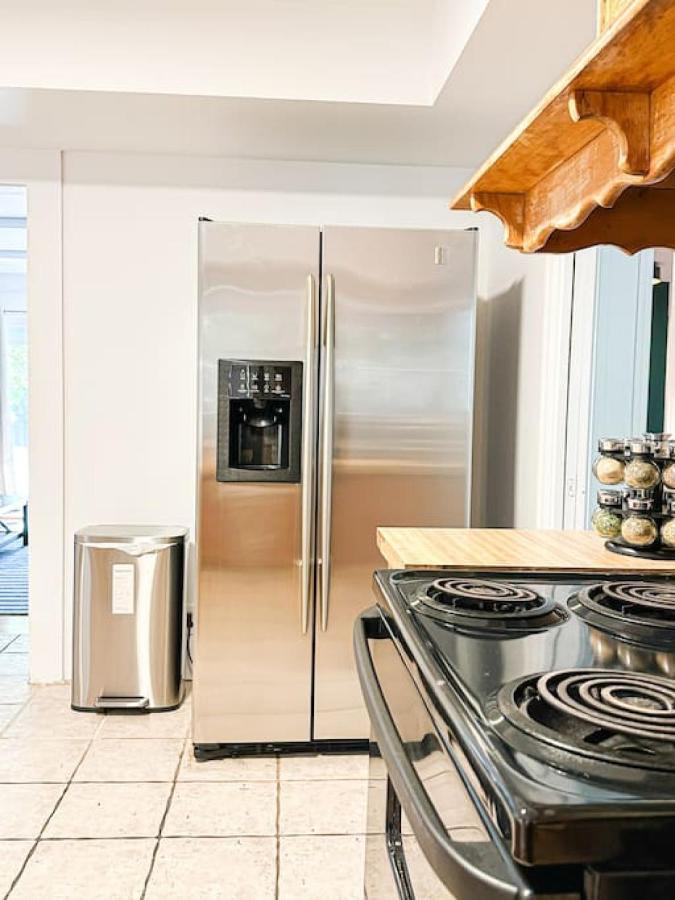 Relaxing 6 Bedroom Oasis With Pool - Lou1 Vakantiehuis Los Angeles